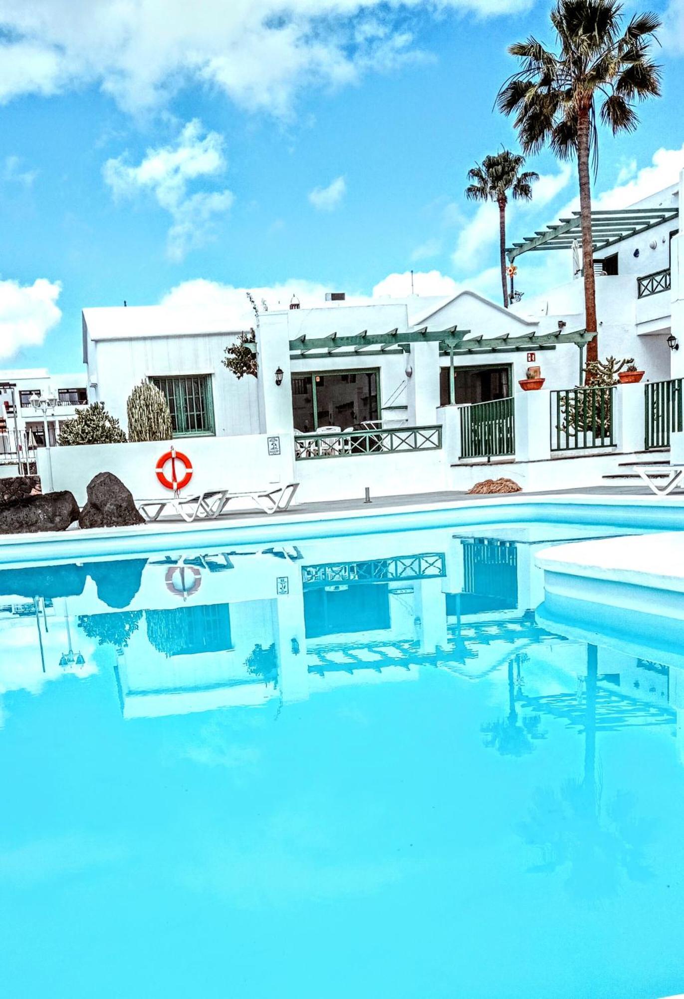 Apartamentos Las Acacias Puerto del Carmen  Eksteriør bilde