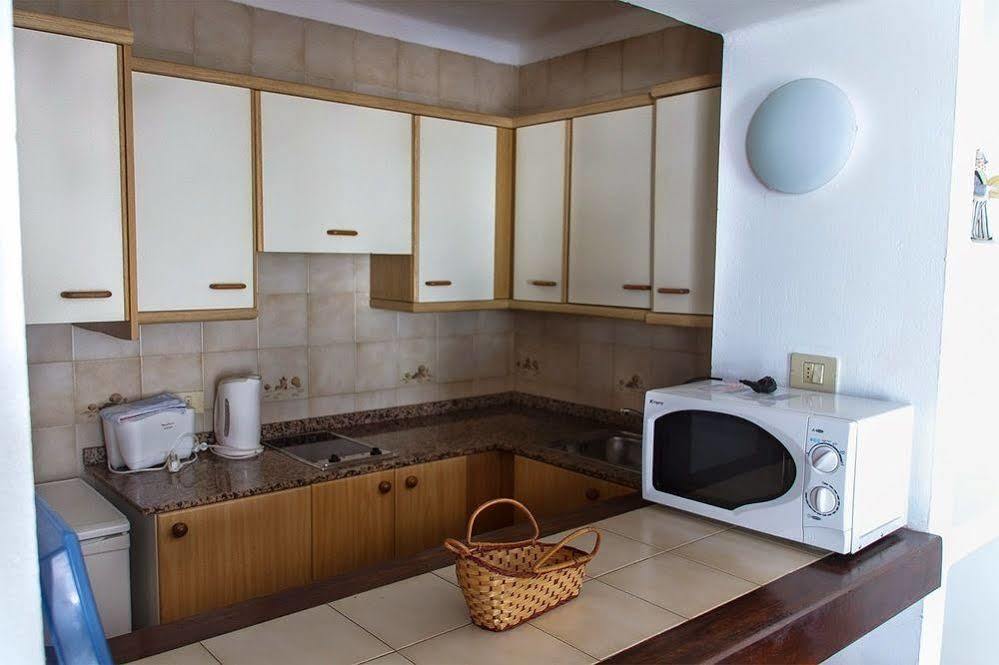 Apartamentos Las Acacias Puerto del Carmen  Eksteriør bilde