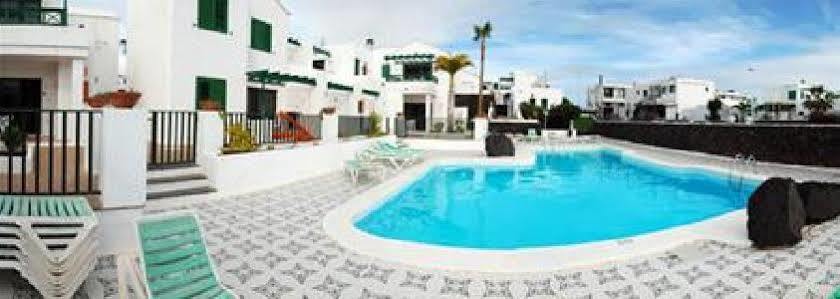 Apartamentos Las Acacias Puerto del Carmen  Eksteriør bilde