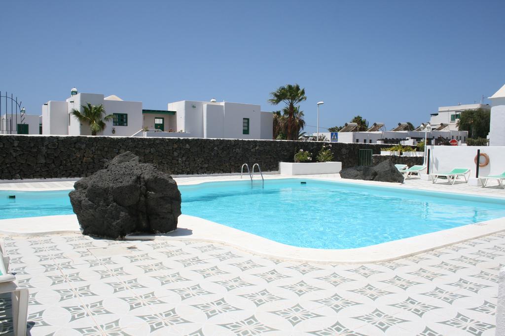Apartamentos Las Acacias Puerto del Carmen  Eksteriør bilde